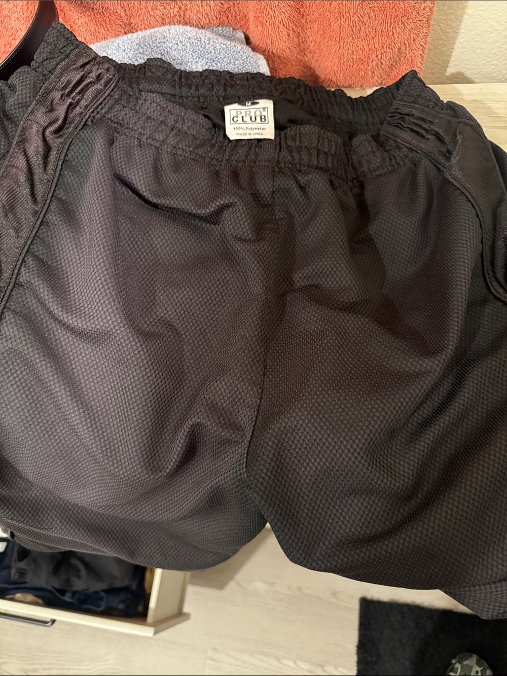 Pro Club Men's Black Athletic Mesh Shorts